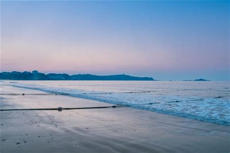 夢到海邊很多人|周公解夢：整理和海有關的夢